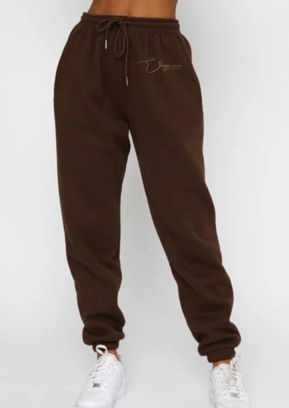 “AIRPORT- CHIC” Brown Jogger Solid Round Neck Sweatshirt and Pants Set