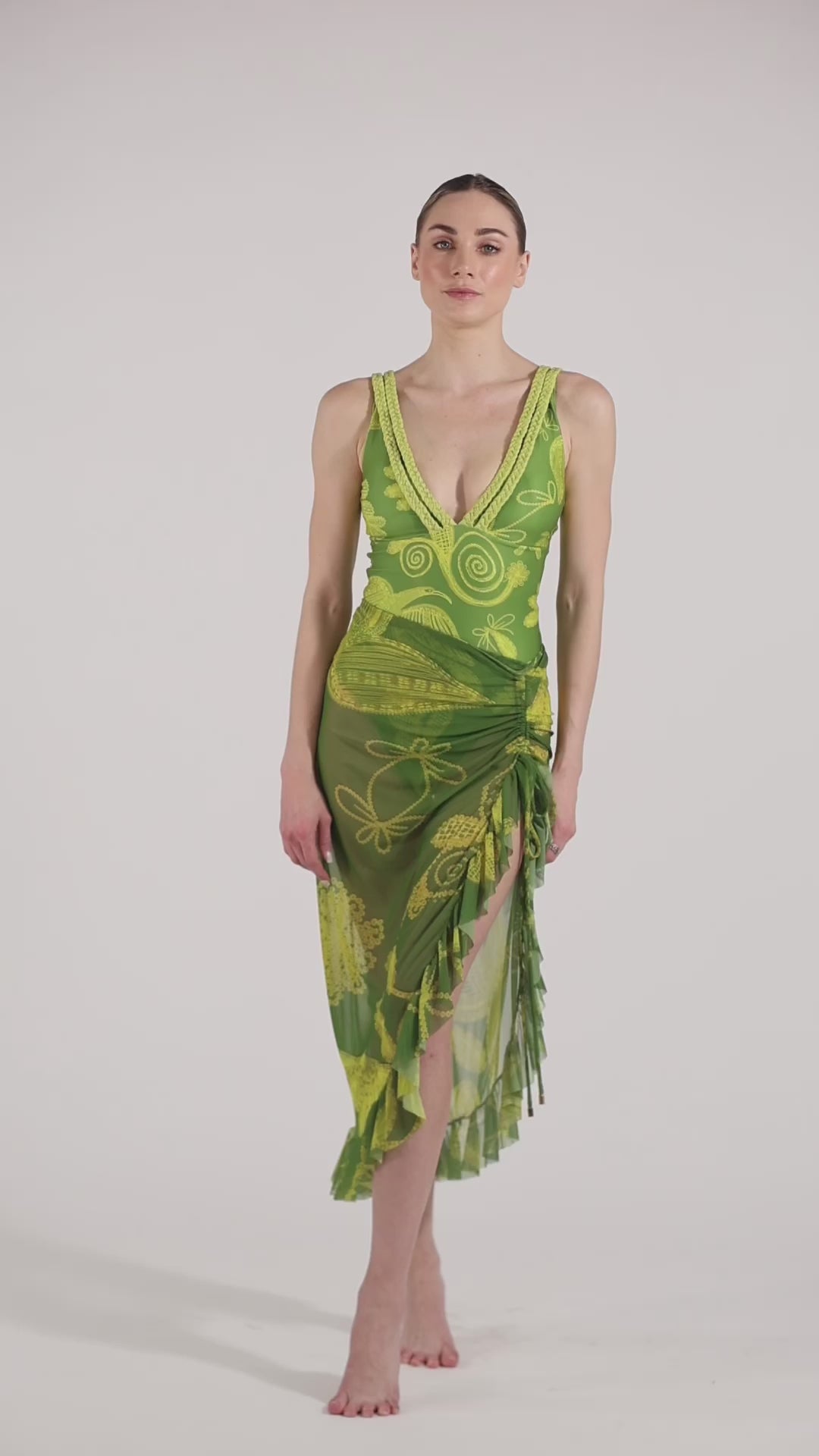 Canes One-Piece Swimsuit – Luxury Resortwear 2026 in Green &amp; Yellow Print