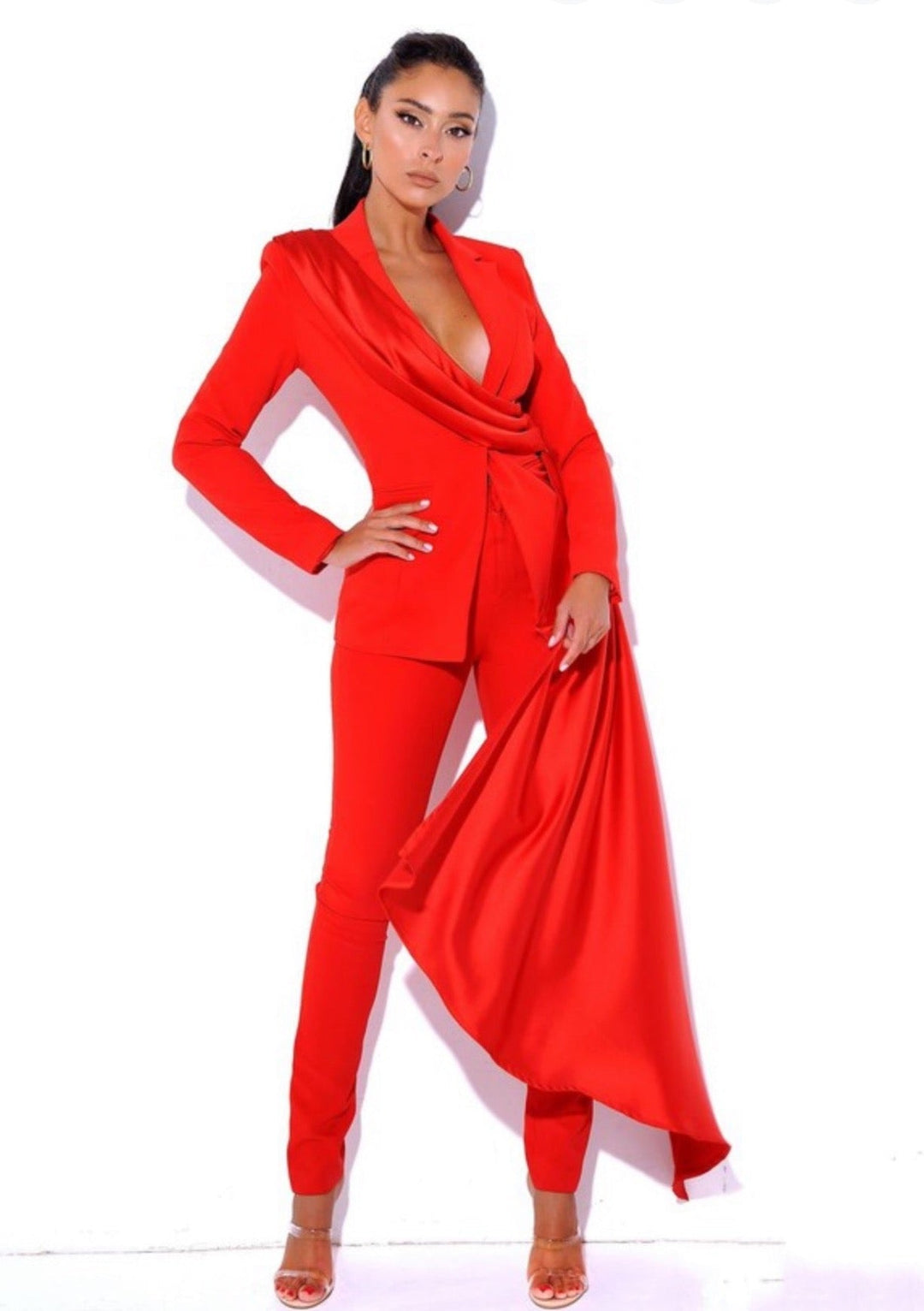 CAROLINA red skinny fit crepe pants, high-rise waist, paired with Vandra Red Blazer.